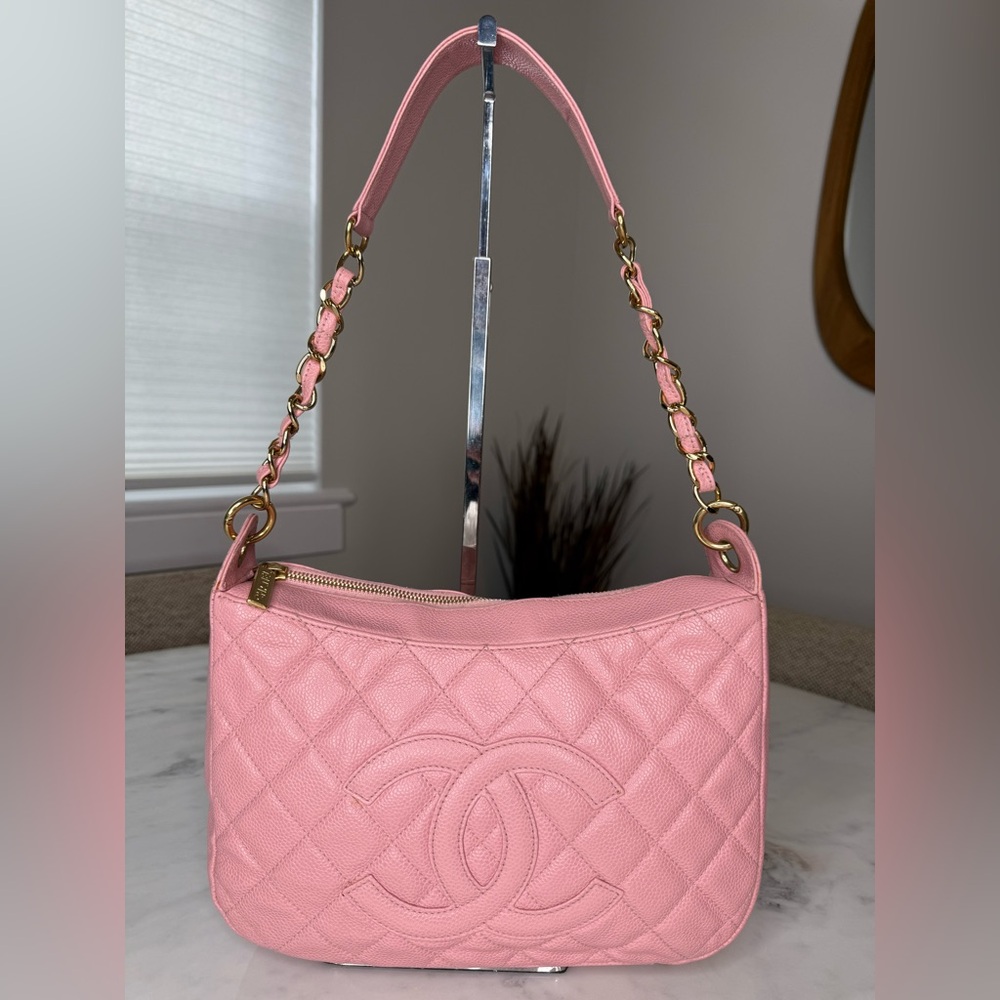 Auth CHANEL Caviar Quilted Timeless CC Pink Leather Shoulder Bag